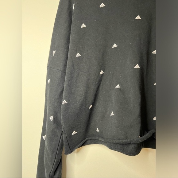 Adidas - Crewneck Long Sleeve - Size XL - Picture 8 of 9